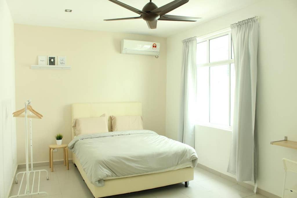 New Seaview Cozy Modern Beach House Tanjung Bungah  Exterior photo